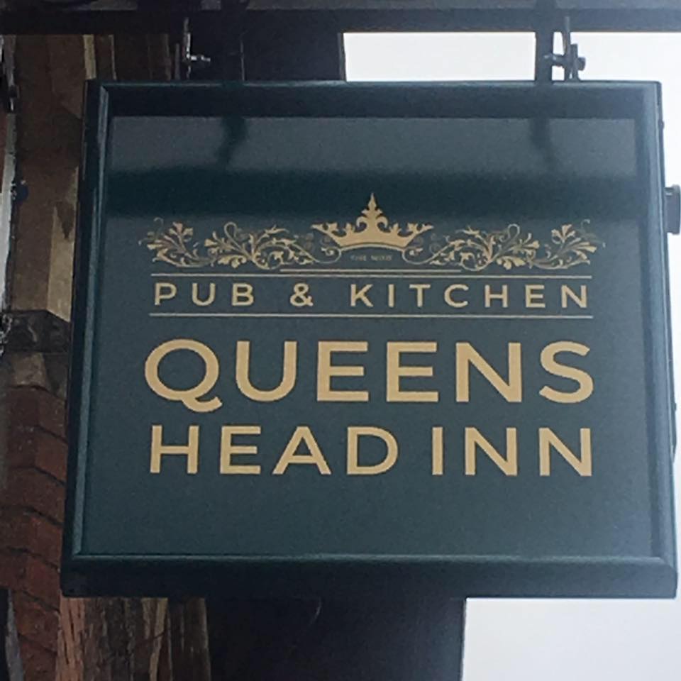 Queens Head Pub